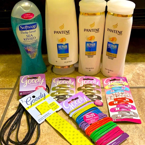Pantene/Goody/Softsoap Other - Large Pantene/Goody Bundle